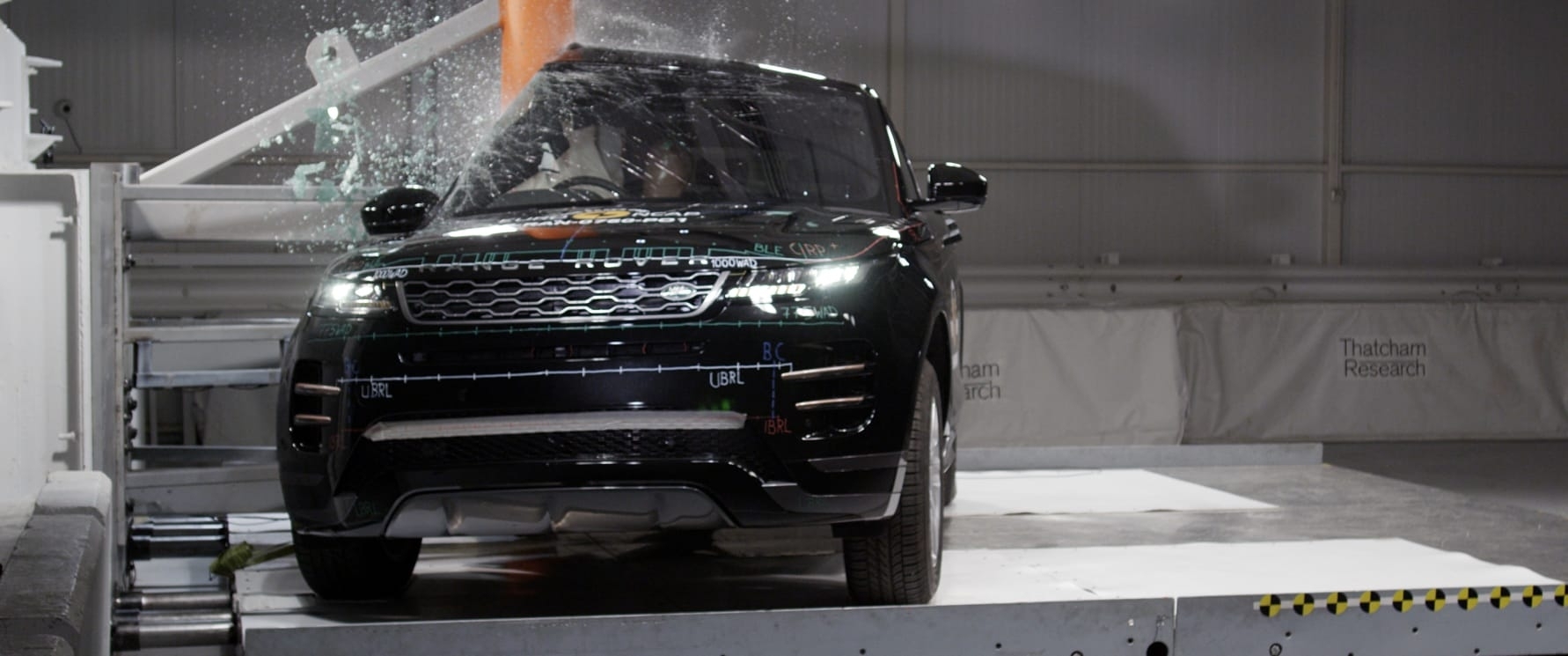 Range Rover Evoque Pole crash test April 2019